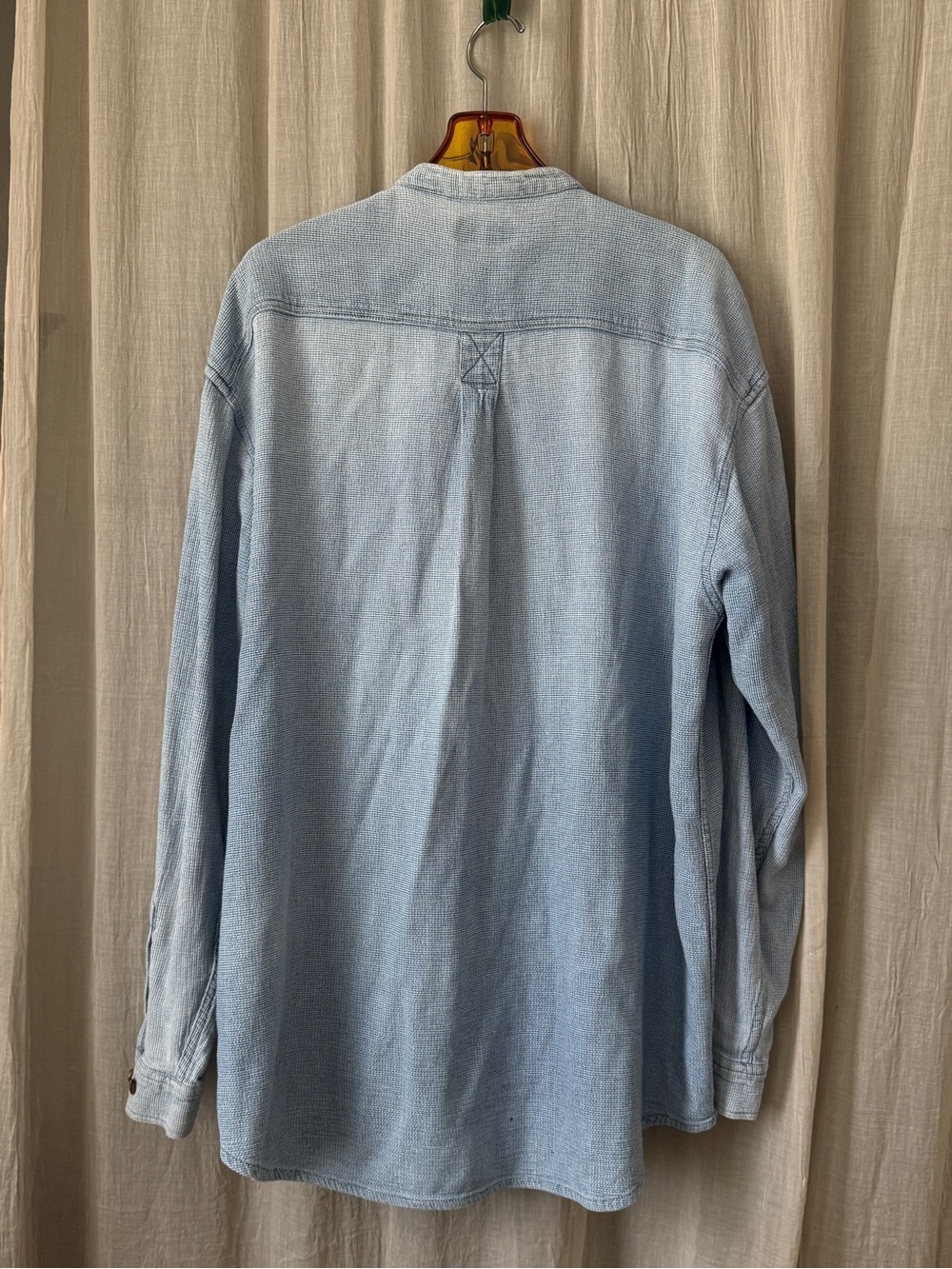 Vintage St. John’s bay textured light blue button down shirt - Picture 2 of 6